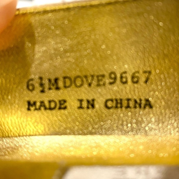 NWOT — Dolce by Pierre Gold Sequin 80s Vintage Flats Size 6.5M - Picture 10 of 12